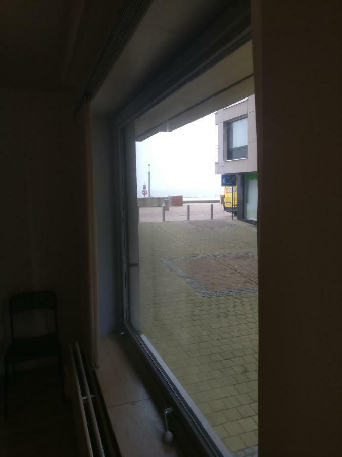 Wenduine Op Zeedijk Exterior foto